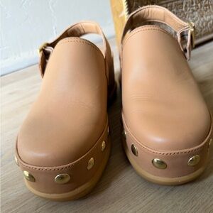 Sorel Clogs 8.5